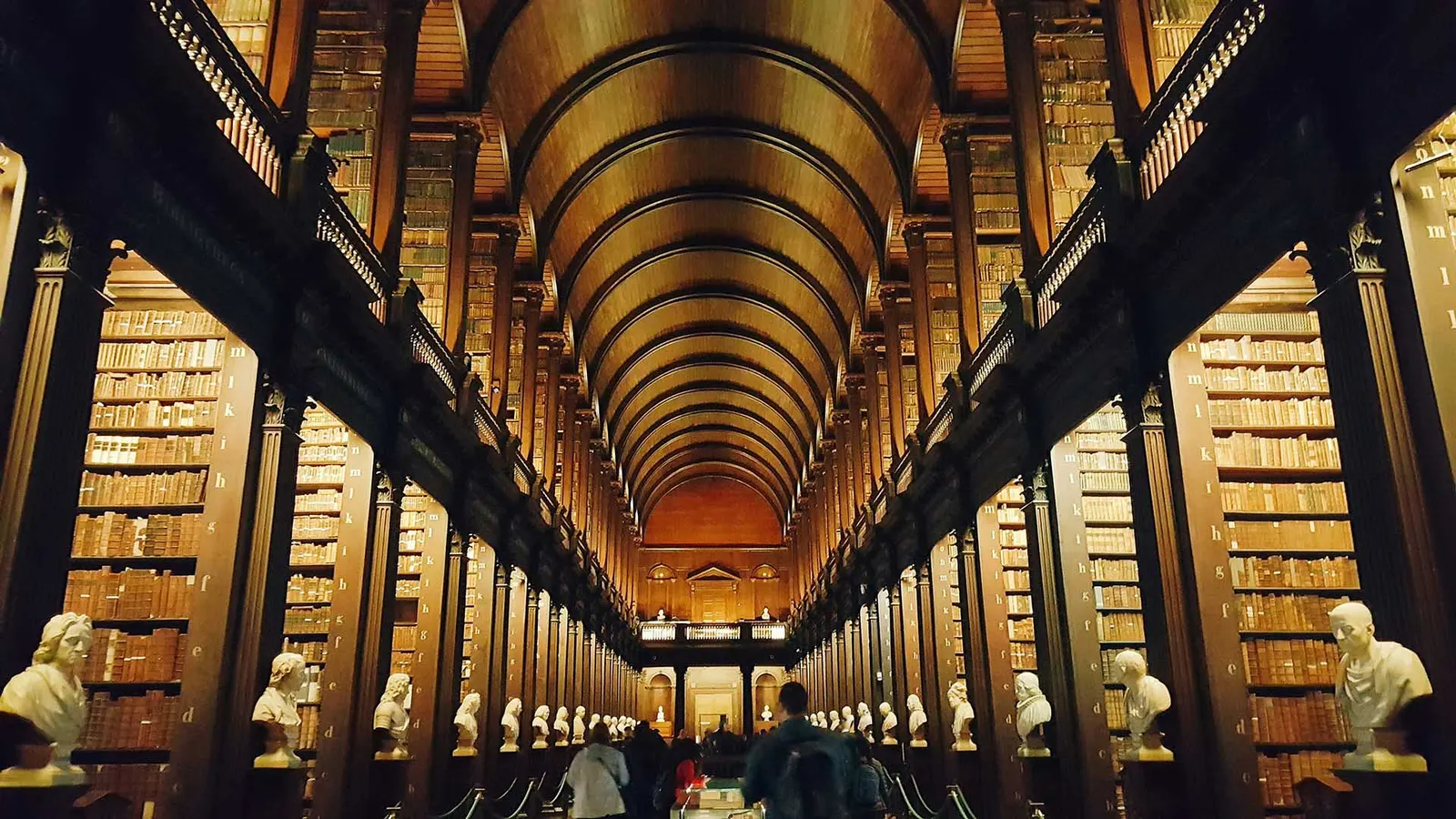 A chauffeur driver tour and the luxury of time in Dublin